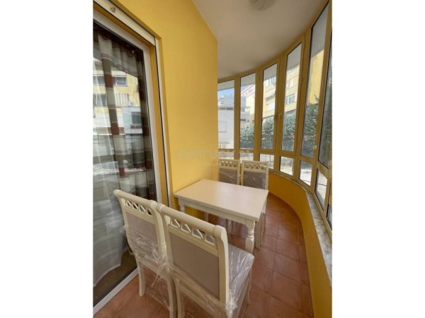 Tirane, jepet me qera apartament 2+1 Kati 1, 100 m² 600 € (Rr.Eduart Mano , Kopeshti Zologjik)