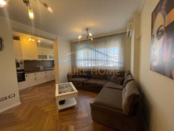 Tirane, shitet apartament 1+1 Kati 4, 59 m² 110.000 € (Oxhaku, Tiranë)