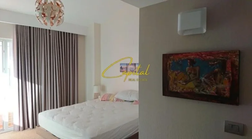 Tirane, shitet apartament+verande | Penthouse 4+1 Kati 5, 200 m² 385.000 € (LIQENI I THATE)