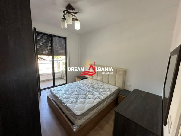 Tirane, jepet me qera apartament 1+1 Kati 2, 65 m² 600 € (tek Residenca Erli, Porcelan)