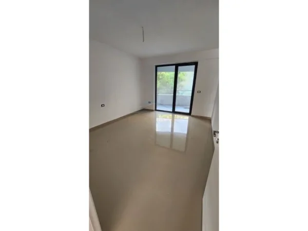 Durres, shitet apartament 2+1+Ballkon Kati 3, 138 m² 285.000 € (White Hill Residence, Currila, Durres)