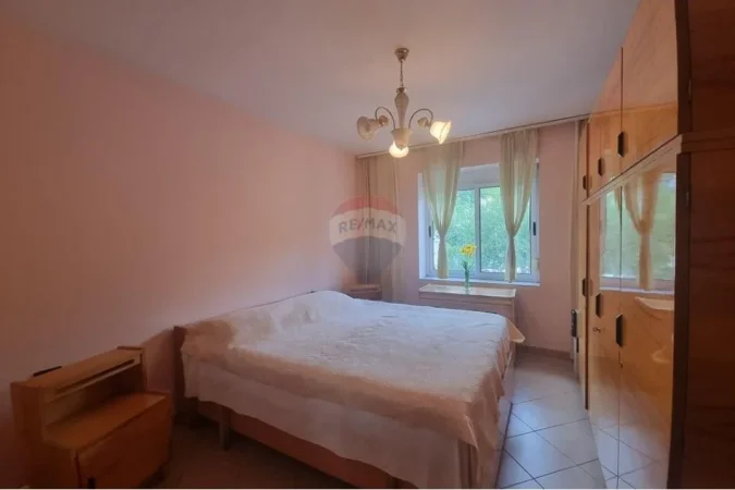 Tirane, shitet apartament 2+1 Kati 1, 75 m² 160.000 € (Rruga Asim Vokshi ID: 530281026-1030)