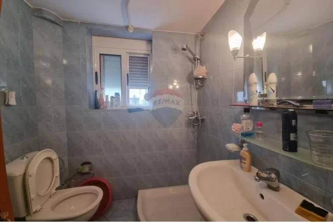 Tirane, shitet apartament 2+1 Kati 1, 75 m² 160.000 € (Rruga Asim Vokshi ID: 530281026-1030)