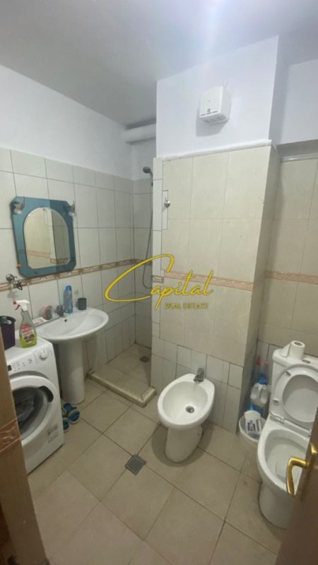 Tirane, jepet me qera apartament 1+1 Kati 2, 70 m² 450 € (RRUGA E ELBASANIT)