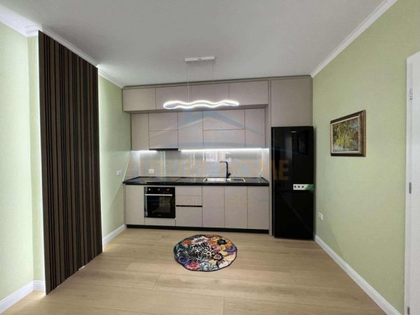 Tirane, shitet apartament 2+1 Kati 3, 88 m² 145.000 € (BULEVARDI MIGJENI)   UNA55472
