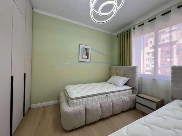 Tirane, shitet apartament 2+1 Kati 3, 88 m² 145.000 € (BULEVARDI MIGJENI)   UNA55472