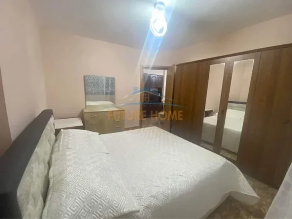 Durres, shitet apartament 2+1+Aneks Kati 4, 58 m² 110.000 € (Rruga Pavarsia)