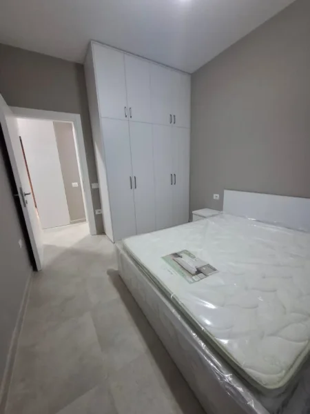 Tirane, jepet me qera apartament 1+1+Ballkon Kati 6, 60 m² 600 € 