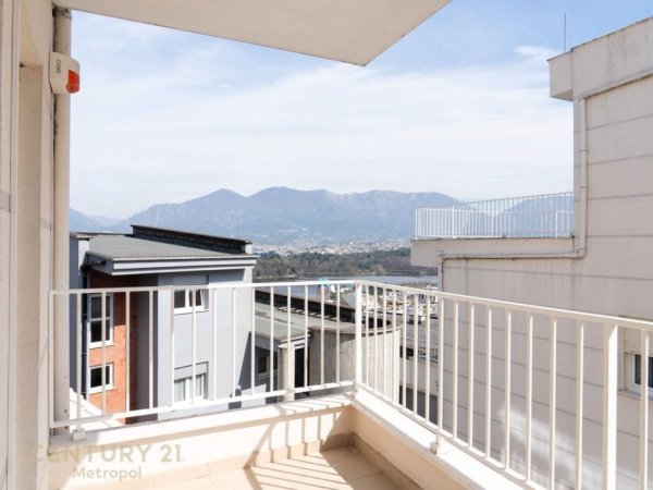 Tirane, shitet apartament 2+1 Kati 3, 109 m² 245.000 € (KOPSHTI BOTANIK)