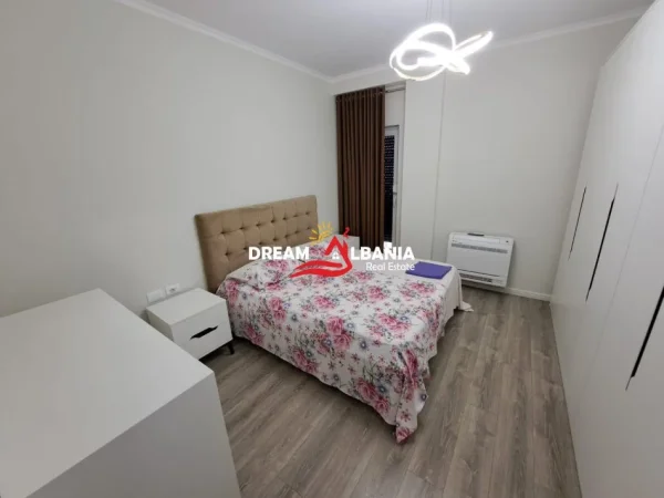 Tirane, jepet me qera apartament 2+1 Kati 5, 91 m² 800 € (ne rrugen Jordan Misja ne rezidencen Quartrum)