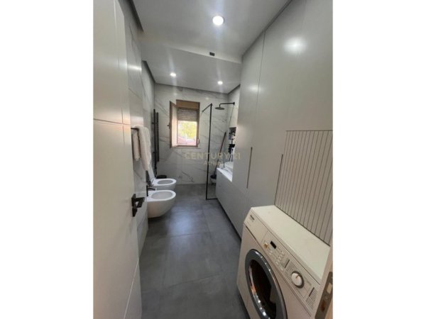 Tirane, shitet apartament 2+1 Kati 2, 78 m² 140.000 € (ALLIAS)