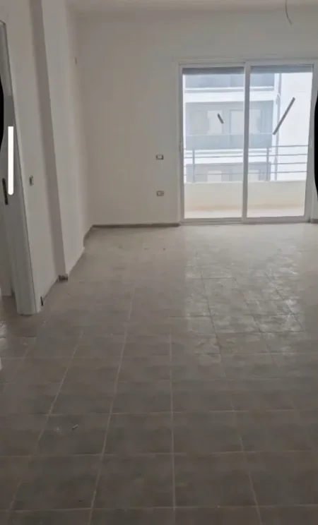 Vlore, shitet apartament 2+1+Ballkon , 106 m² 243.800 € (Lungomare)