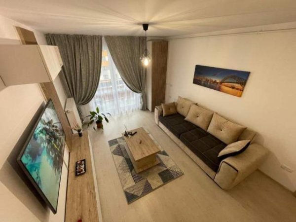 Tirane, jepet me qera apartament 3+1+BLK Kati 2, 130 m² 950 Euro