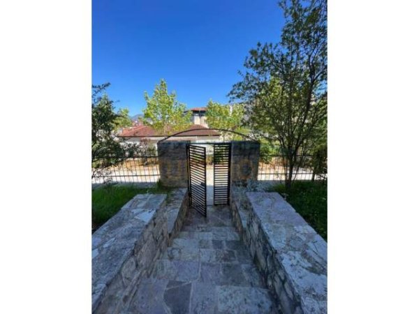 Tirane, jepet me qera apartament 2+1 Kati 1, 100 m² 400 Euro (Kodra e Diellit)