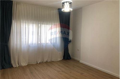 Tirane, shitet apartament 1+1+A+BLK Kati 4, 60 m² 70.000 Euro (Astir)