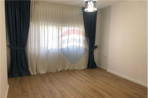 Tirane, shitet apartament 1+1+A+BLK Kati 4, 60 m² 70.000 Euro (Astir)