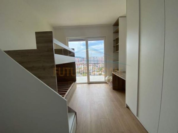 Tirane, jepet me qera apartament 2+1 Kati 4, 85 m² 400 Euro (Yzberisht)