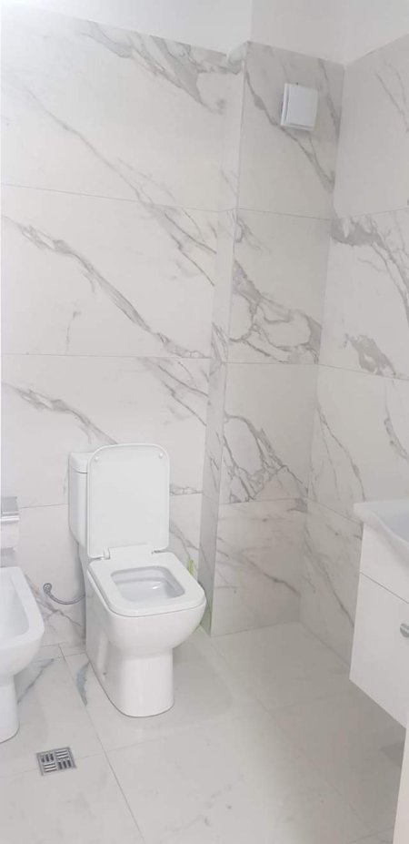 Tirane, jepet me qera apartament 2+1 Kati 4, 96 m² 400 Euro (Astir, Ngjitur me Vila L)