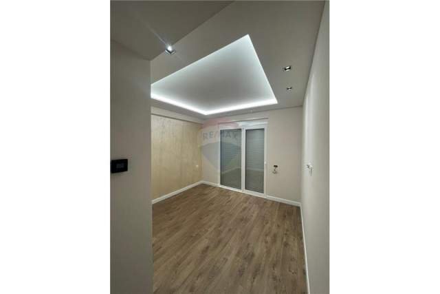 Tirane, jepet me qera apartament 2+1+A+BLK Kati 3, 120 m² 600 Euro (Rruga Ndre Mjeda)