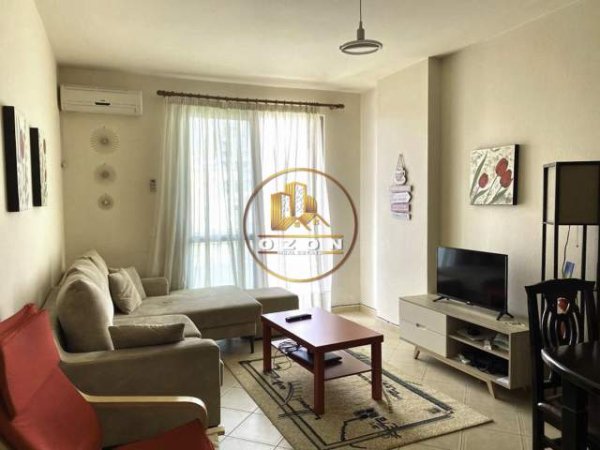 Tirane, jepet me qera apartament 1+1+A+BLK Kati 5, 70 m² 400 Euro (PAZARI I RI)