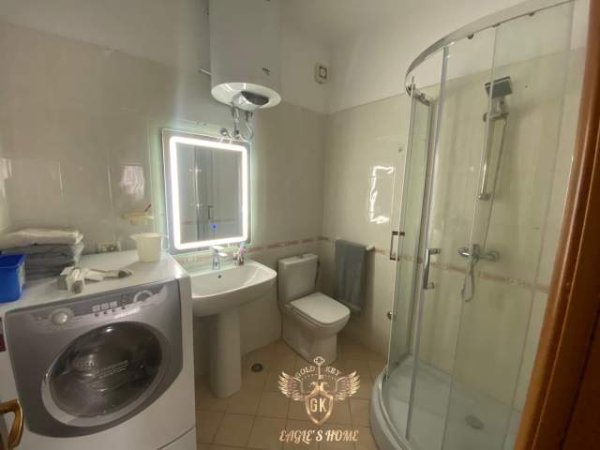 Durres, jap me qera apartament 2+1+A+BLK Kati 10, 120 m² 500 Euro (VOLLGA)