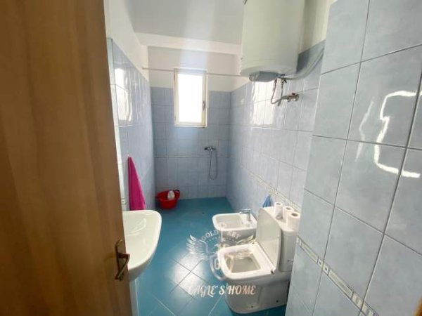 Durres, jap me qera apartament 2+1+A+BLK Kati 10, 120 m² 500 Euro (VOLLGA)