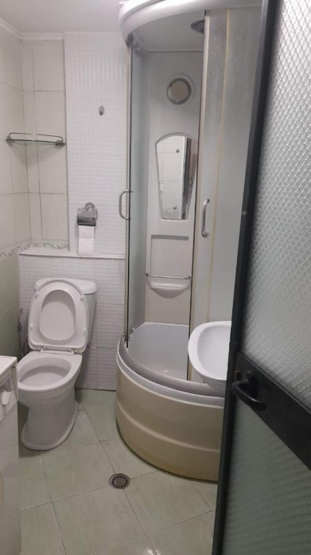 Tirane, jepet me qera apartament 1+1+BLK Kati 3, 60 m² 350 Euro (Fakulteti Juridik)