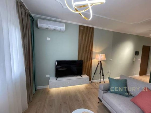 Tirane, jepet me qera apartament 2+1+BLK Kati 3, 102 m² 900 Euro (.)