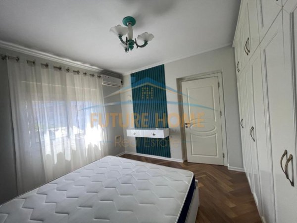 Tirane, shitet apartament 1+1 Kati 4, 59 m² 110.000 € (Oxhaku)