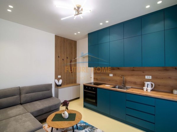 Tirane, jepet me qera apartament 1+1 Kati 4, 40 m² 600 €