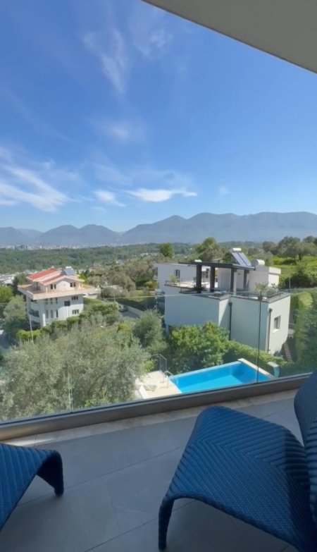 Tirane, jepet me qera Vile 4 Katshe, 1.200 m² 6.500 € (Rruga e Ullishteve, Liqeni i Thatë, Tiranë, TT 2046)