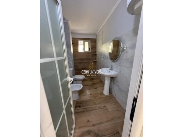 Tirane, shitet apartament 2+1+Ballkon Kati 2, 72 m² 122.000 € (Fax News, Ali Dem)