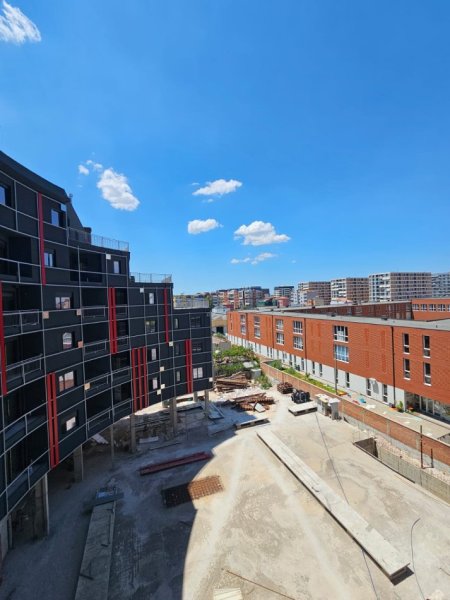 Tirane, shitet apartament 1+1 Kati 7, 76 m² 130.000 € (Prane shkolles 9 vjecare Vace Zela)
