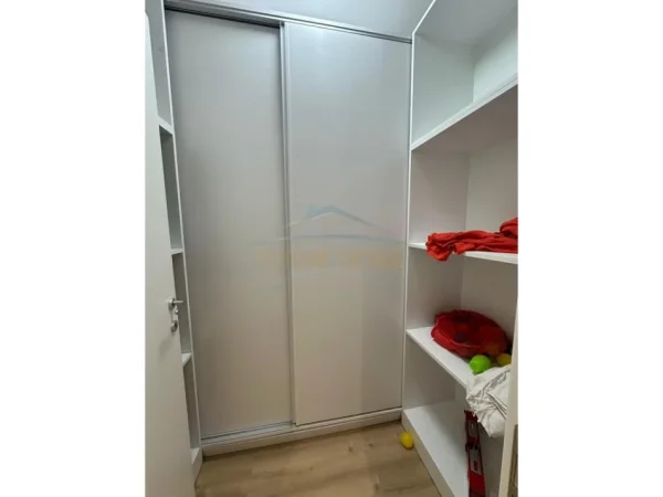 Durres, shitet apartament 2+1+Ballkon Kati 0, 105 m² 415.000 € (Gjiri i Lalzit)