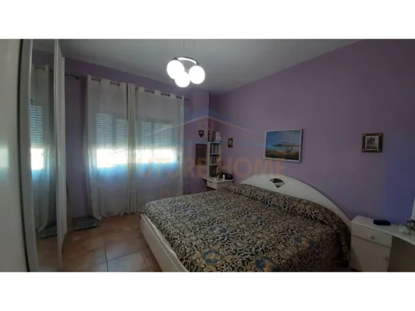 Tirane, shitet apartament 3+1 Kati 5, 117 m² 170.000 € (Rruga e Dibrës)