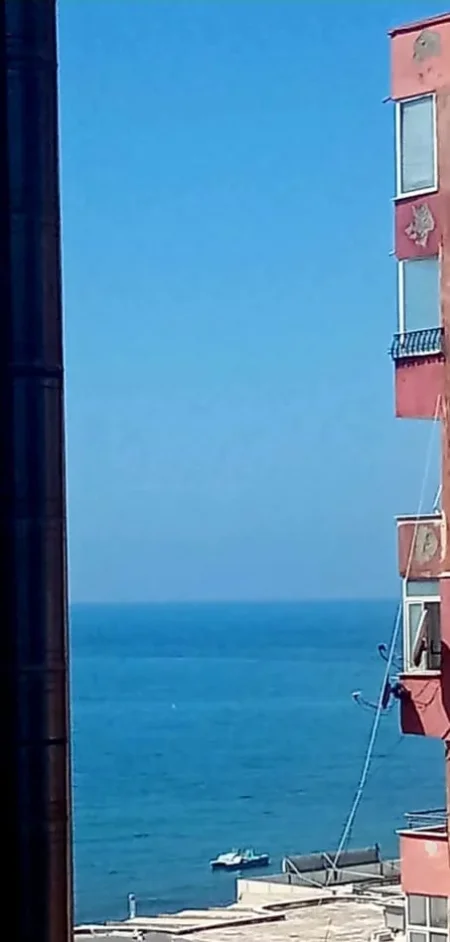 Durres, shes apartament 2+1+Ballkon, 155 m² (Vollga, Rruga Taulantia, Durres.)