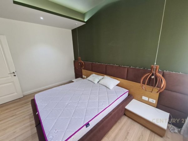 Tirane, jepet me qera apartament 2+1 Kati 2, 106 m² 700 € (Rezidenca Kodra e Diellit 1)