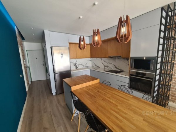 Tirane, jepet me qera apartament 2+1 Kati 2, 106 m² 700 € (Rezidenca Kodra e Diellit 1)