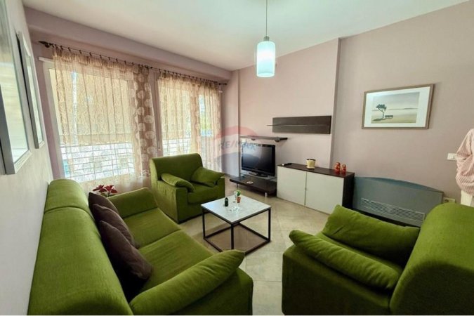 Tirane, jepet me qera apartament 2+1 Kati 3, 105 m² 900 € (Rruga Sami Frashëri, ID: 530291018-894)