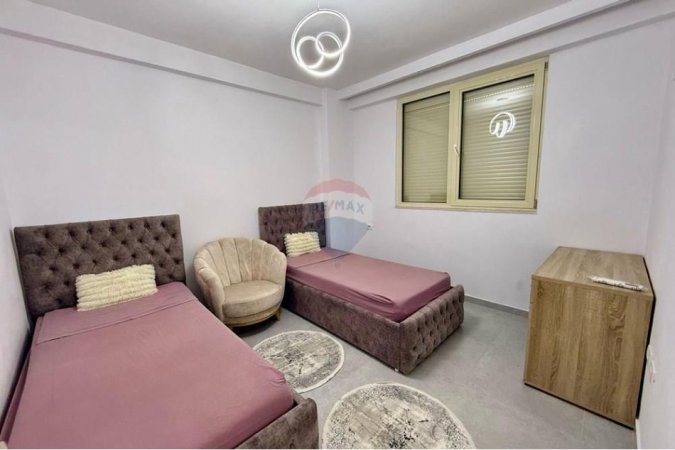 Tirane, jepet me qera apartament 2+1 Kati 3, 75 m² 450 € (Shkoze, ID: 530291018-877)