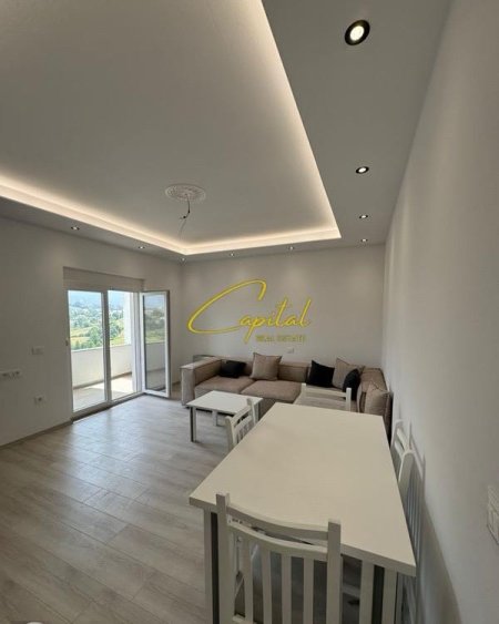 Tirane, jepet me qera apartament 2+1 Kati 2, 80 m² 500 € (SAUK)