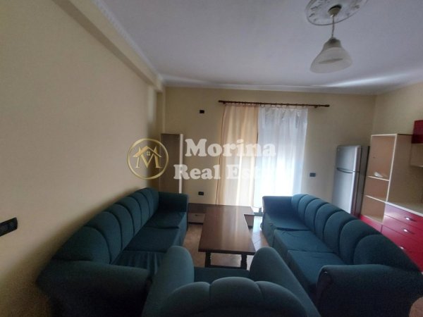 Tirane, jepet me qera apartament 2+1+Ballkon Kati 3, 105 m² 450 € (Rruga e Dibres)