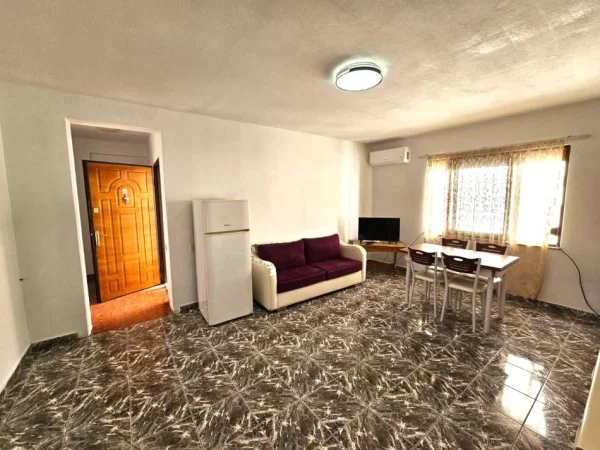 JEPET ME QIRA APARTAMENT 2+1 TEK SHESHI WILLSON NE TIRANE, Kati 4, 80 m² 550 € ( JEPET ME QIRA APARTAMENT 2+1 TEK SHESHI WILLSON NE TIRANE)