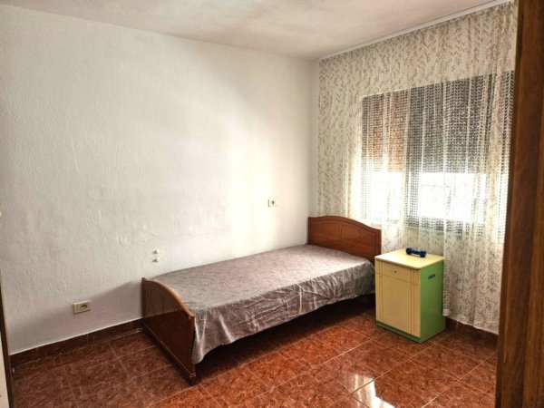 JEPET ME QIRA APARTAMENT 2+1 TEK SHESHI WILLSON NE TIRANE, Kati 4, 80 m² 550 € ( JEPET ME QIRA APARTAMENT 2+1 TEK SHESHI WILLSON NE TIRANE)