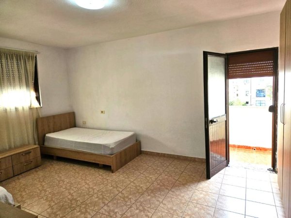 JEPET ME QIRA APARTAMENT 2+1 TEK SHESHI WILLSON NE TIRANE, Kati 4, 80 m² 550 € ( JEPET ME QIRA APARTAMENT 2+1 TEK SHESHI WILLSON NE TIRANE)