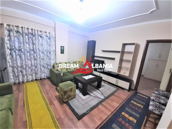 Tirane, jepet me qera apartament 2+1 Kati 3, 105 m² 650 € (ne Don Bosko prane Hotel Ferrari)