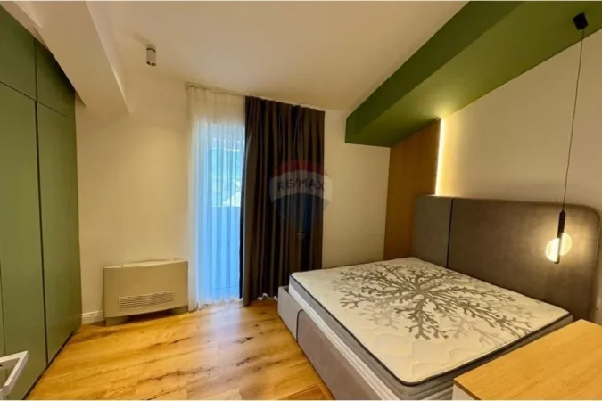 Tirane, shitet Penthouse Kati 5, 276 m² 650.000 € ID: 530291018-833