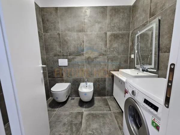 Shqiperi, jepet me qera apartament 2+1 Kati 2, 94 m² 650 € (Bulevardi i ri)