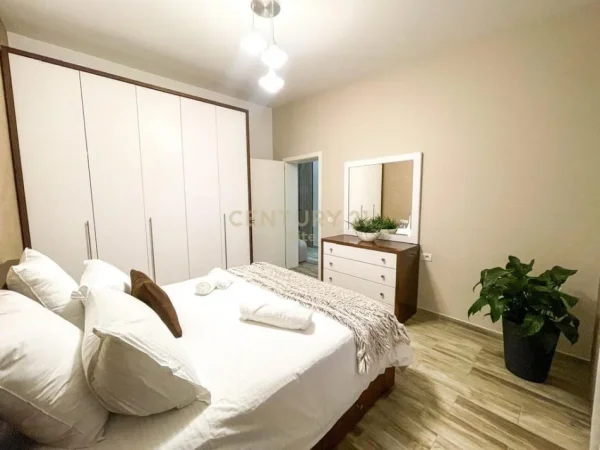 Tirane, jepet me qera apartament 2+1 Kati 4, 72 m² 650 € (Stadiumi Dinamo, pranë shkollës Emin Duraku, Tiranë)