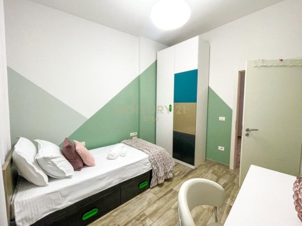 Tirane, jepet me qera apartament 2+1 Kati 4, 72 m² 650 € (Stadiumi Dinamo, pranë shkollës Emin Duraku, Tiranë)